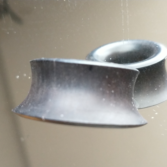 1 inch hand carved wood tunnel flares brand new - Picture 3 of 4